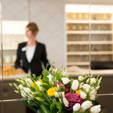 Hotel Helvetia 3*