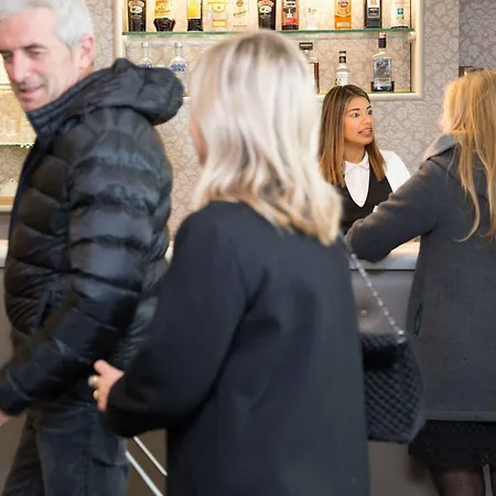 Helvetia Hotel Genoa