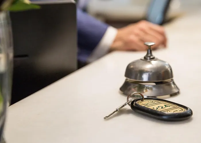 Otel Helvetia Cenova