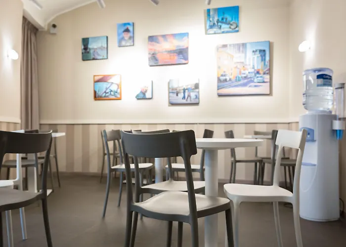 Helvetia Отель Генуя